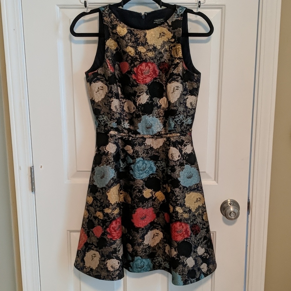 Flowered Shimmer Dress with Pockets